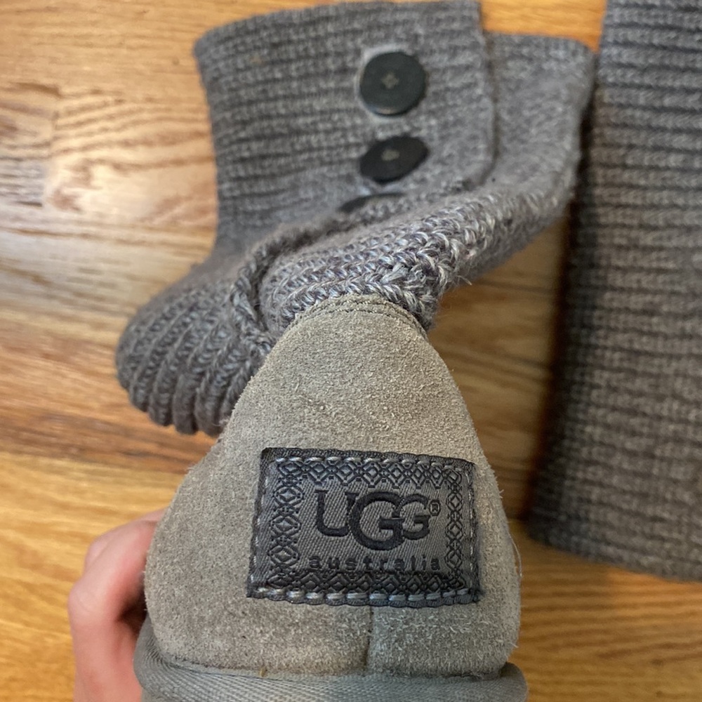 Ugg Gray Knit Boot, Size 8 - image 2